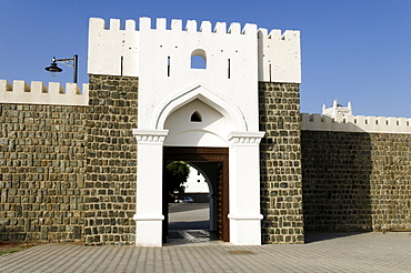 Historic city wall and gate of Muscat, Sultanate of Oman, Arabia, Middle East