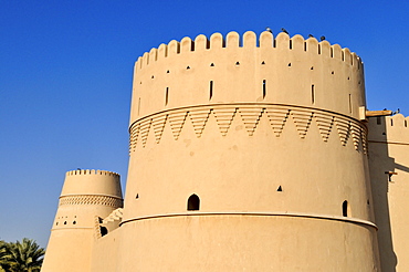 Historic adobe fortification Al Khandaq Fort or Castle, Buraimi, Al Dhahirah region, Sultanate of Oman, Arabia, Middle East