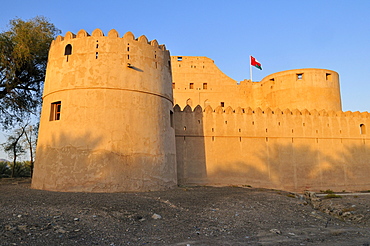 Historic adobe fortification Jabrin fort or castle, Hajar al Gharbi Mountains, Dhakiliya Region, Sultanate of Oman, Arabia, Middle East