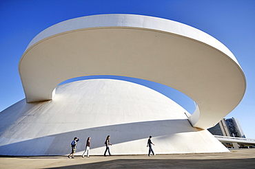 Museu Nacional Honestino Guimaraes National Museum, by architect Oscar Niemeyer, Brasilia, Distrito Federal state, Brazil, South America