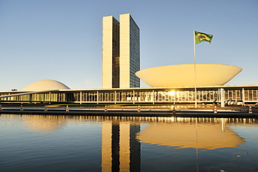 Nacional Congress Congresso building, by architect Oscar Niemeyer, Brasilia, Distrito Federal state, Brazil, South America