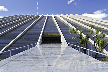 Teatro Nacional Claudio Santoro National Theater, architect Oscar Niemeyer, Brasilia, Distrito Federal state, Brazil, South America