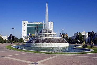 World Trade Complex and fountain, Ashgabat, Turkmenistan