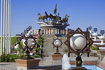 Monument of the 10th anniversary of Independence and Akhal-teke horses fountain, Ashgabat, Turkmenistan