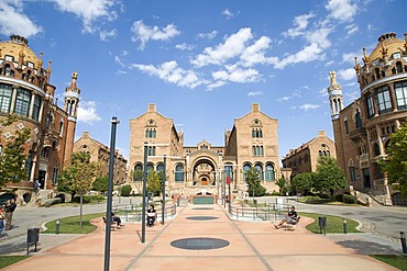 Pavilions, Hospital de la Santa Creu i Sant Pau, Unesco World Heritage Site, architect Luis Domenech y Montaner, Eixample District, Barcelona, Catalonia, Spain