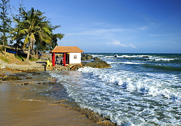 Small temple shrine on the beach at Mui Ne, Vietnam, Asia