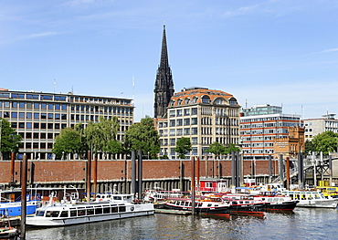 Seaport and panoramic view of the city, Hamburg, Germany, Europe