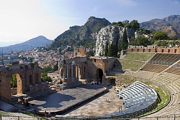 Greek amphitheatre, Taormina, Sicily, Italy