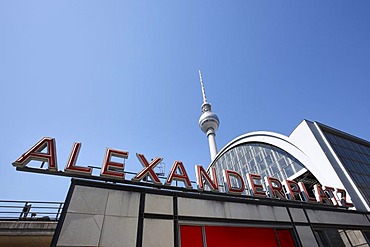 Alexanderplatz train station and Fernsehturm TV tower, Berlin, Germany, Europe