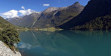 Oldevatnet, Oldedalen, Olden, Sogn og Fjordane, Norway