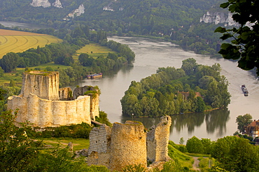 Meander of Seine river and Galliard Castle, Chateau-Gaillard, Les Andelys, Seine valley, Normandy, France, Europe