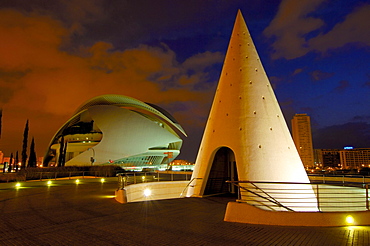 Palace of Arts Reina Sofia at dusk, by S. Calatrava, City of Arts and Sciences, Comunidad Valenciana, Valencia, Spain, Europe