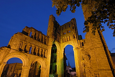 Kelso Abbey at dusk, Scottish Borders, Scotland, United Kingdom, Europe