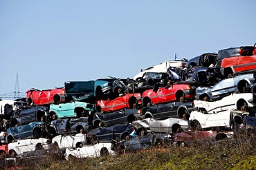 Scrapped cars in a scrap yard, scrap dealer, waste dump, Bottrop, Ruhr Area, North Rhine-Westphalia, Germany, Europe