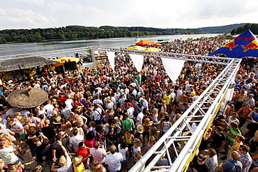 Sundance festival, dance party with techno and house music, in the Seaside Beach Club at Baldeneysee lake, Essen, Ruhrgebiet area, North Rhine-Westphalia, Germany, Europe