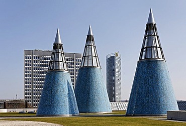 Art- and exhibition-hall of the German Federal Republic, conical light towers, roof-top garden, Bonn, North Rhine-Westphalia, Europe