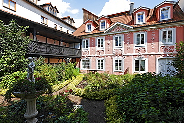 Barockes garden house, Hotel Ernestiner Hof, Meiningen, Rhoen, Thuringia, Germany, Europe