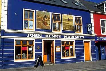 Moriarty Irish Pub, colorful building facades, Dingle, Kerry, Ireland