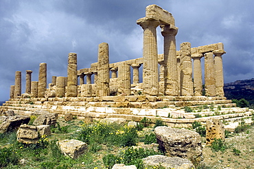 Ancient Greek temple of Juno, Valley of the Temples Agrigento archaeological site, Sicily, Italy