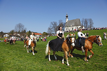 Georgiritt, George's Ride, Easter Monday procession, Ettendorf Church, Traunstein, Chiemgau, Upper Bavaria, Bavaria, Germany, Europe