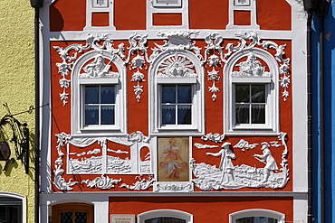 Rococo stucco facade by Johann Baptist Modler, Obernberg am Inn, Innviertel, Upper Austria, Austria, Europe