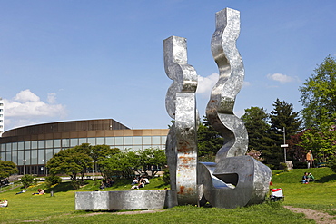 Steel sculpture "Current" by Erwin Reiter, 1977, Bruckner House Donaulaende, Linz, Upper Austria, Austria, Europe