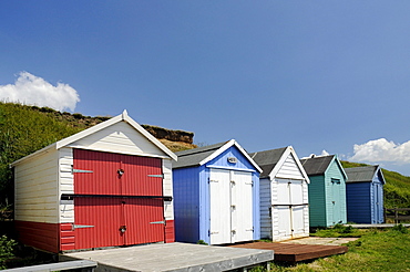 Beach huts on the beach of Milford on Sea, Hampshire, South England, UK, Europe