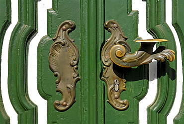 Old decorative door handle on an old door, Lueneburg, Lower Saxony, Germany, Europe