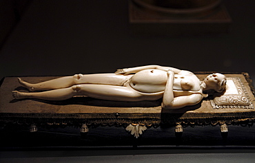 Anatomy doll from ivory, 1700, Schloss Huennefeld palace, Bad Essen, Lower Saxony, Germany, Europe