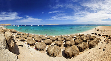 Panorama, Mahmya, beach, parasols, people, ships, lagoon, horizon, Giftun Island, Hurghada, Egypt, Africa, Red Sea