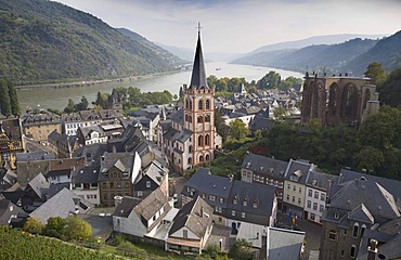 View over the centre of the town of Bacharach in Rhineland-Palatinate, Germany, Europe