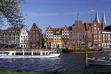 Hanseatic mansions and former warehouses at the Trave river, Hanseatic City of Luebeck, Schleswig-Holstein, Germany, Europe