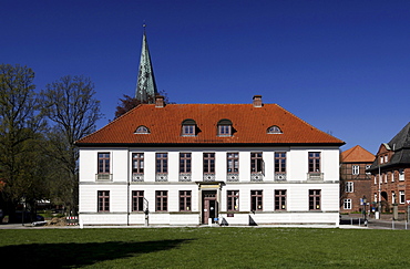 Eutin Landesbibliothek regional library in the former Kavalierhaus House on the Schlossplatz square, Eutin, Schleswig-Holstein, Germany, Europe