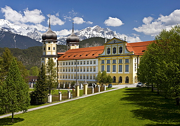 Stift Stams monastery, Cistercian Abbey, Mieminger mountain range, Inntal valley, Tyrol, Austria, Europe