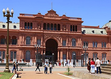 Casa Rosada, presidential palace on the eastern side of the Plaza de Mayo Square, Buenos Aires, Argentina