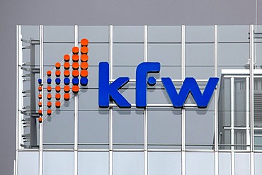 Logo at the headquarters of the KfW banking group, Kreditanstalt fuer Wiederaufbau, Reconstruction Loan Corporation, Frankfurt am Main, Hesse, Germany, Europe