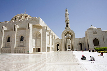 Sultan Qaboos Grand Mosque, Muscat, Oman, Middle East