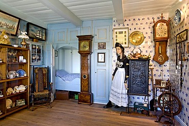 Museum Friesenstube, Frisian living room, on Honkenwarft dwelling mound, Hallig Langeness, North Frisia, Schleswig-Holstein, Germany, Europe