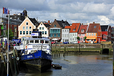 Harbour of Husum, North Sea coast, Schleswig Holstein, Germany, Europe