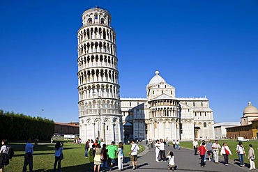 Leaning Tower of Pisa with Cathedral of Santa Maria Assunta, Piazza dei Miracoli, Tuscany, Italy, Europe