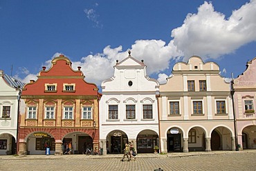 Old houses, facades, archways, renaissance, UNESCO World Heritage Site, main square, market place, old town, Tel&, Telc, Teltsch, Czech Republic, Europe