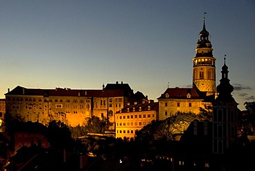 Castle, tower, night, &eskË Krumlov, UNESCO World Heritage Site, world cultural heritage, Czech Republic, Europe