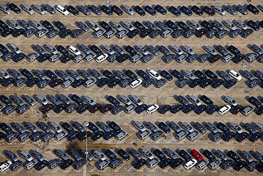 Aerial photograph, delivery parking area for new Astra and Zafira vehicles at the Opel factory, Bochum, Ruhr Area, North Rhine-Westphalia, Germany, Europe