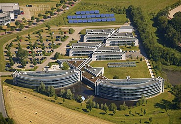 Aerial photograph, Innovationszentrum Wiesenstrasse, innovation center, Existenzgruenderzentrum, center for company formation, glass buildings, Gladbeck-Rentfort, Gladbeck, Ruhr Area, North Rhine-Westphalia, Germany, Europe