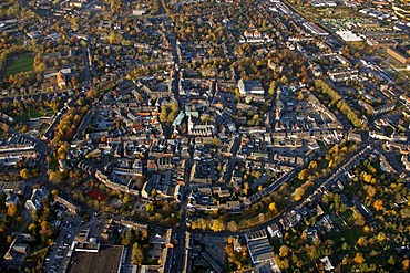 Aerial view, historic city ring road, provost church St. Marien, Kempen, Lower Rhine, North Rhine-Westphalia, Germany, Europe