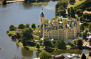 Areal view, Schwerin Castle, Schwerin, Mecklenburg-Western Pomerania, Germany, Europe