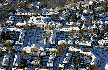 Aerial photo, Margarethenhoehe Kruppsiedlung, residential area for workers at the Krupp factories, market, monument conservation, snow, Essen, Ruhrgebiet, North Rhine-Westphalia, Germany, Europe