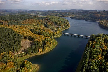 Aerial photo, Versetalsperre, Verse storage lake, Luedenscheid, Maerkischer Kreis, Sauerland, North Rhine-Westphalia, Germany, Europe