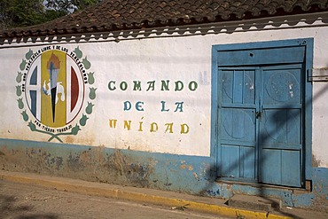 Graffiti promoting the union of the country, Venezuela, South America