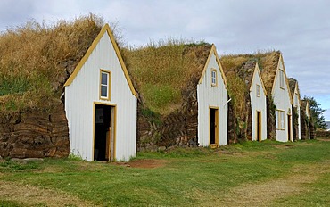 Museum courtyard Glaumbaer, open-air museum, sod yard, turf walls, grass roofs, wood facade, Iceland, Europe